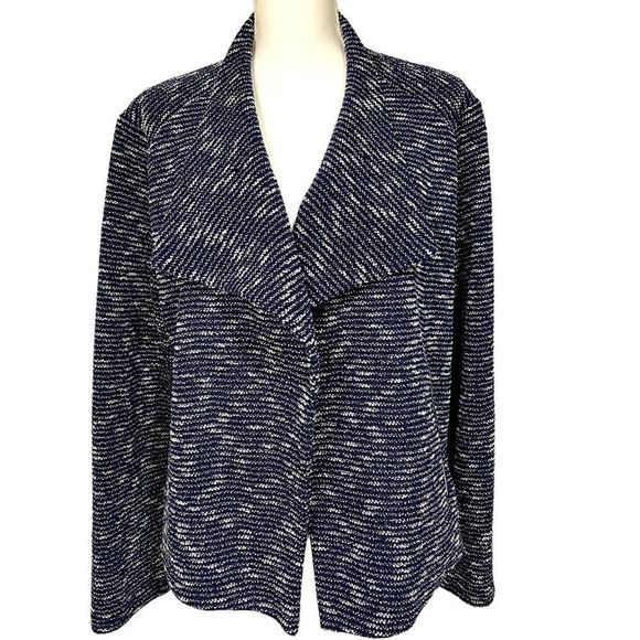 Calvin Klein Jackets & Blazers - NWT CALVIN KLEIN NAVY/ WHITE JACKET SIZE XL